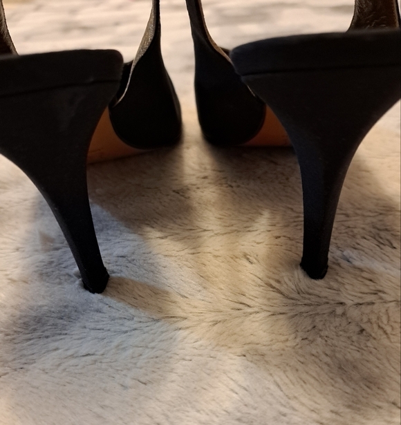 Yves Saint Laurent Black Slingback Heels  Size 8.5 - Picture 6 of 12